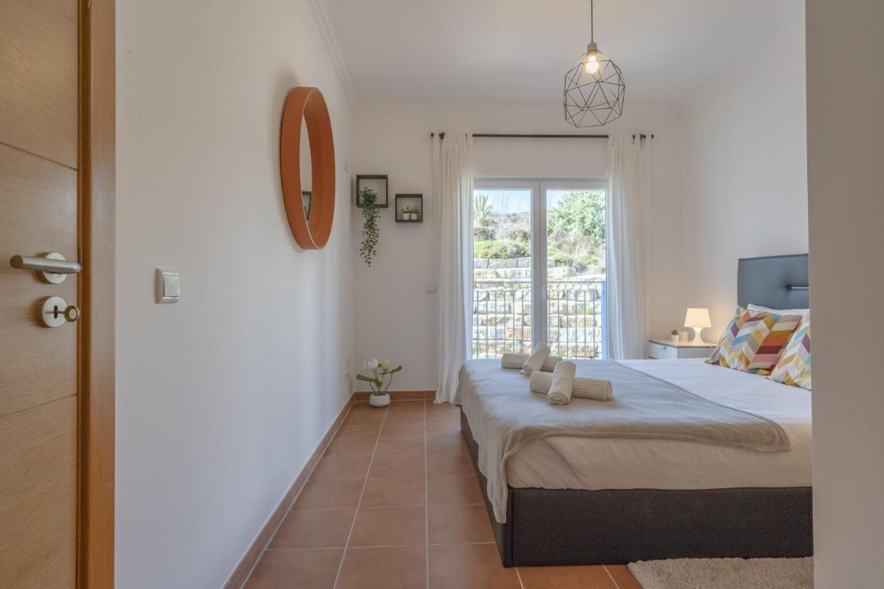 Beach & Nature Apartment - 2Bedroom Apt In Aljezur Eksteriør billede